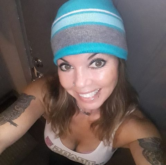 vickisimons122